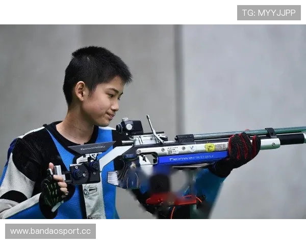 16岁小标枪手强势破女子世界青年纪录震撼体坛载誉而归精彩表现 16岁小标枪手强势破女子世界青年纪录震撼体坛载誉而归精彩表现