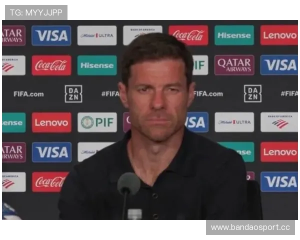 英媒称利物浦拟斥资四千万镑签十九岁荷兰中卫哈托接班范迪克强援