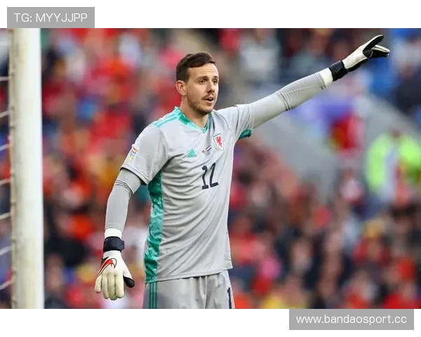 雷克瑟姆与莱斯特城初洽沃德转会前景广受关注引发讨论热烈舆论声